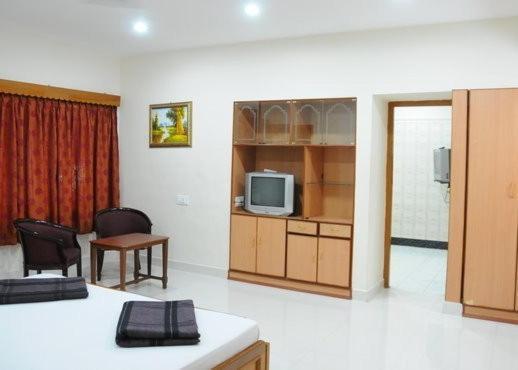 Lloyds Guest House, North Boag Road, T. Nagar Chennai Esterno foto